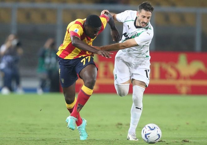 库尼亚凭借 库尼亚凭借